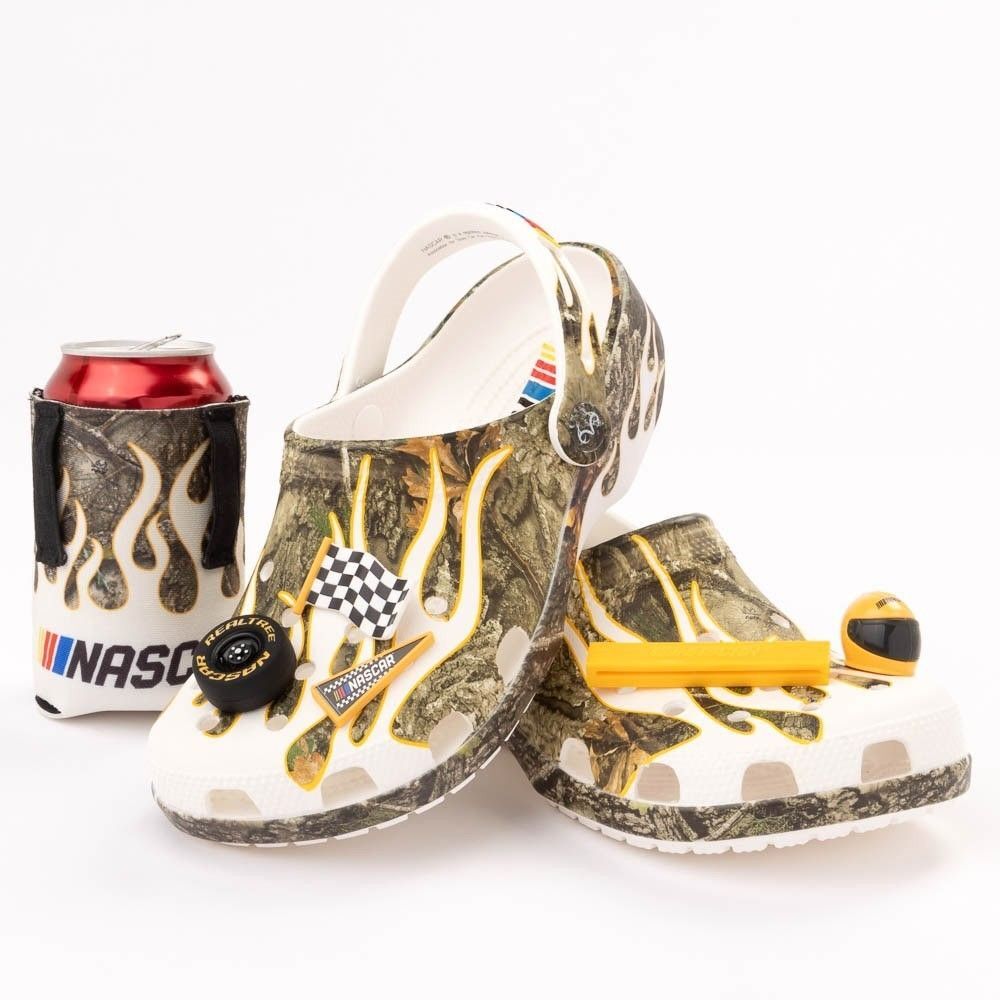 New Mens Crocs Nascar x Realtree Classic Clogs Men's Size 8 Women's 10 NWT Rare
